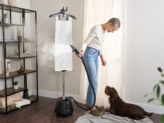 Fridja f1200 Clothes Steamer Pro Named a Best Steamer by iNews